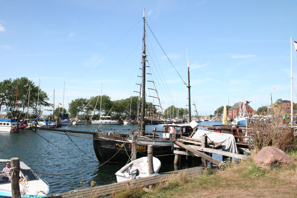 Hafen und Hafenanlage auf der Insel Fehmarn